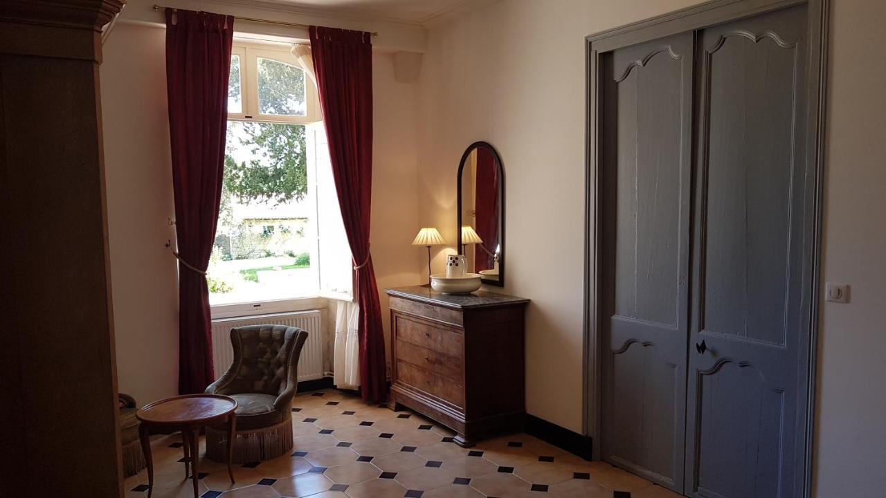 Gite Du Chateau De Pernan Avy Dış mekan fotoğraf